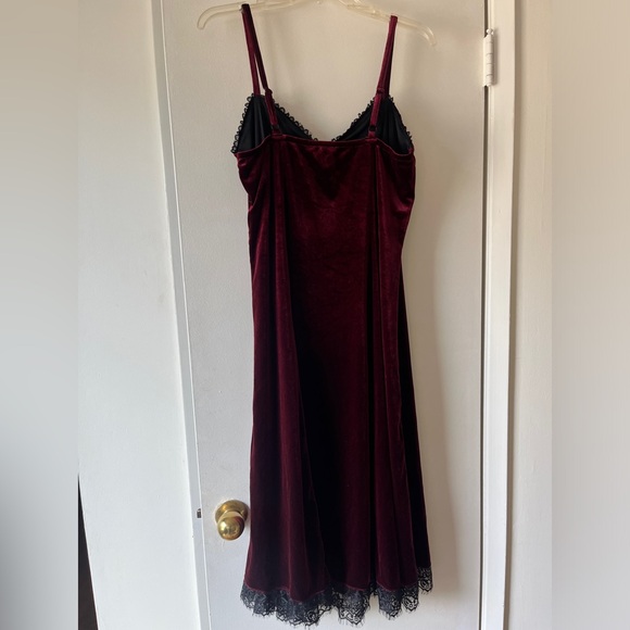Hot Topic Velvet Burgundy Slip Dress - Picture 2 of 5